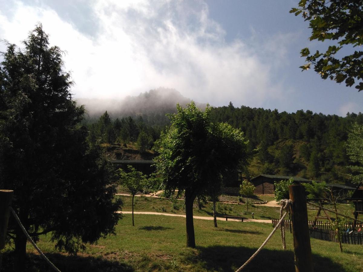 Cabanas De Javalambre Camarena de la Sierra Esterno foto